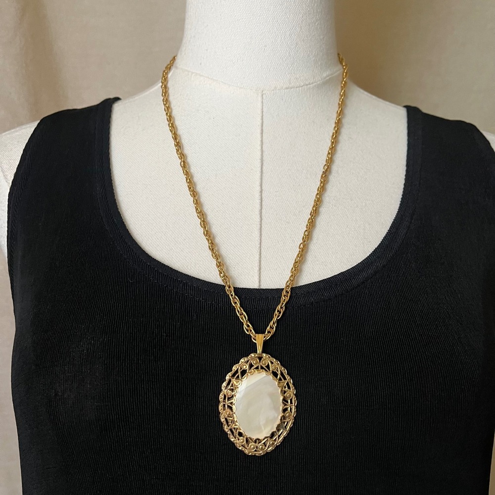 Gold Filigree Oval Pendant Necklace 23.5" Chain Iridescent Cabochon Drop